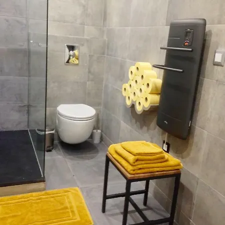 33 Apartamento