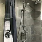 33 Apartament