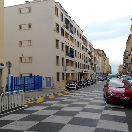 33 Apartment